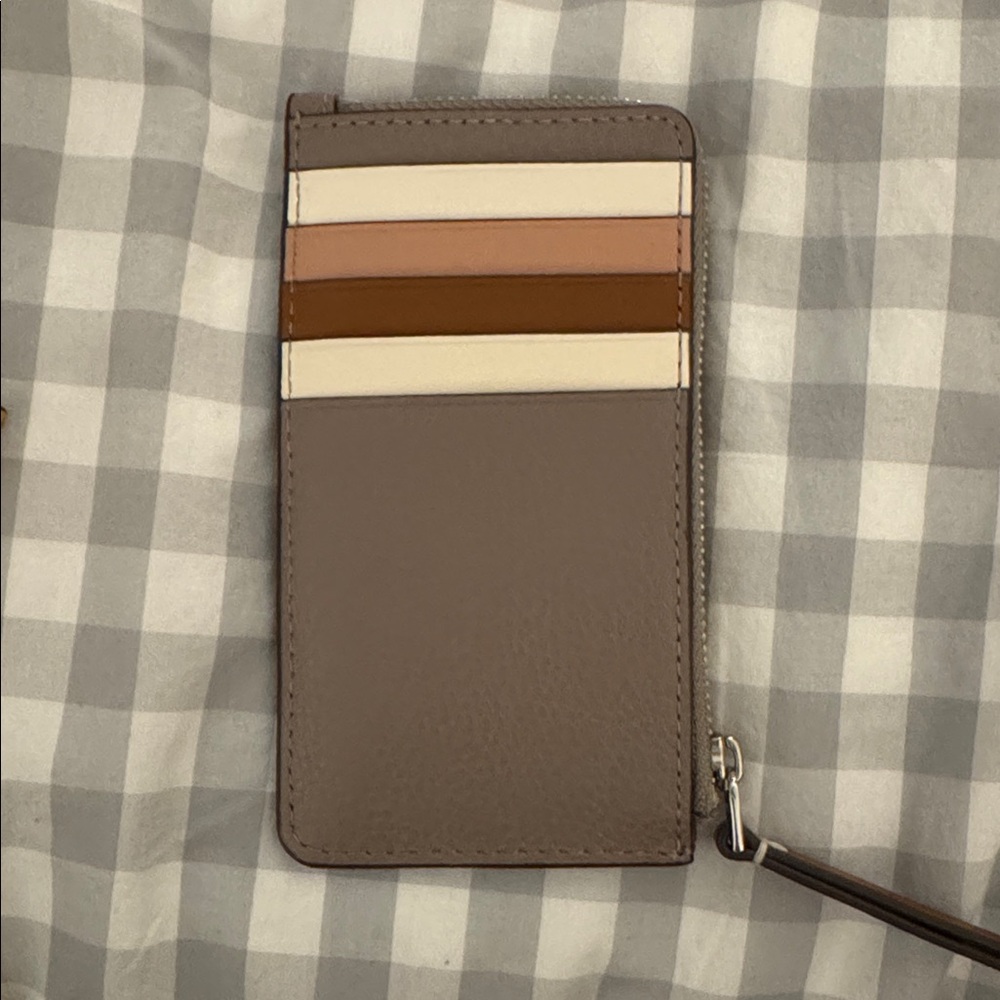 Tory Burch Wallet - Picture 2 of 3